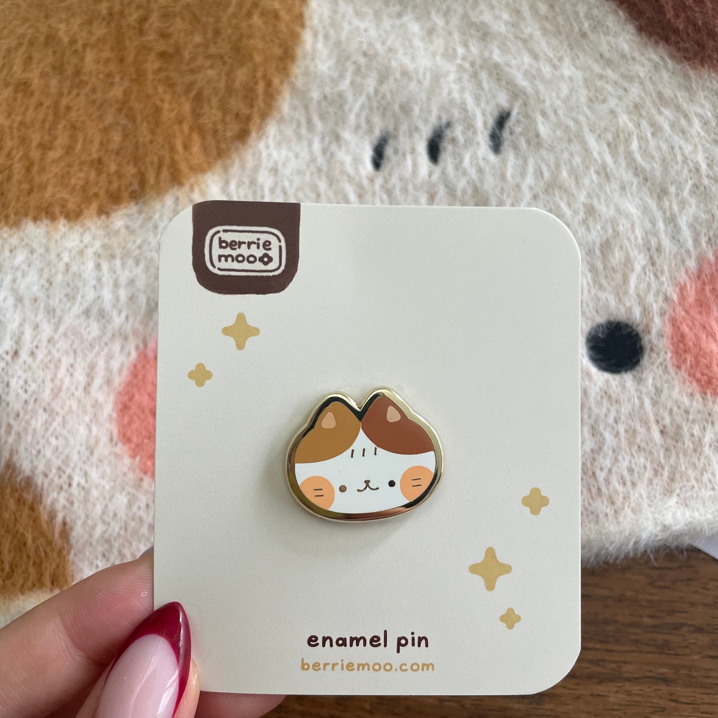 Mini Catto - Enamel Pins
