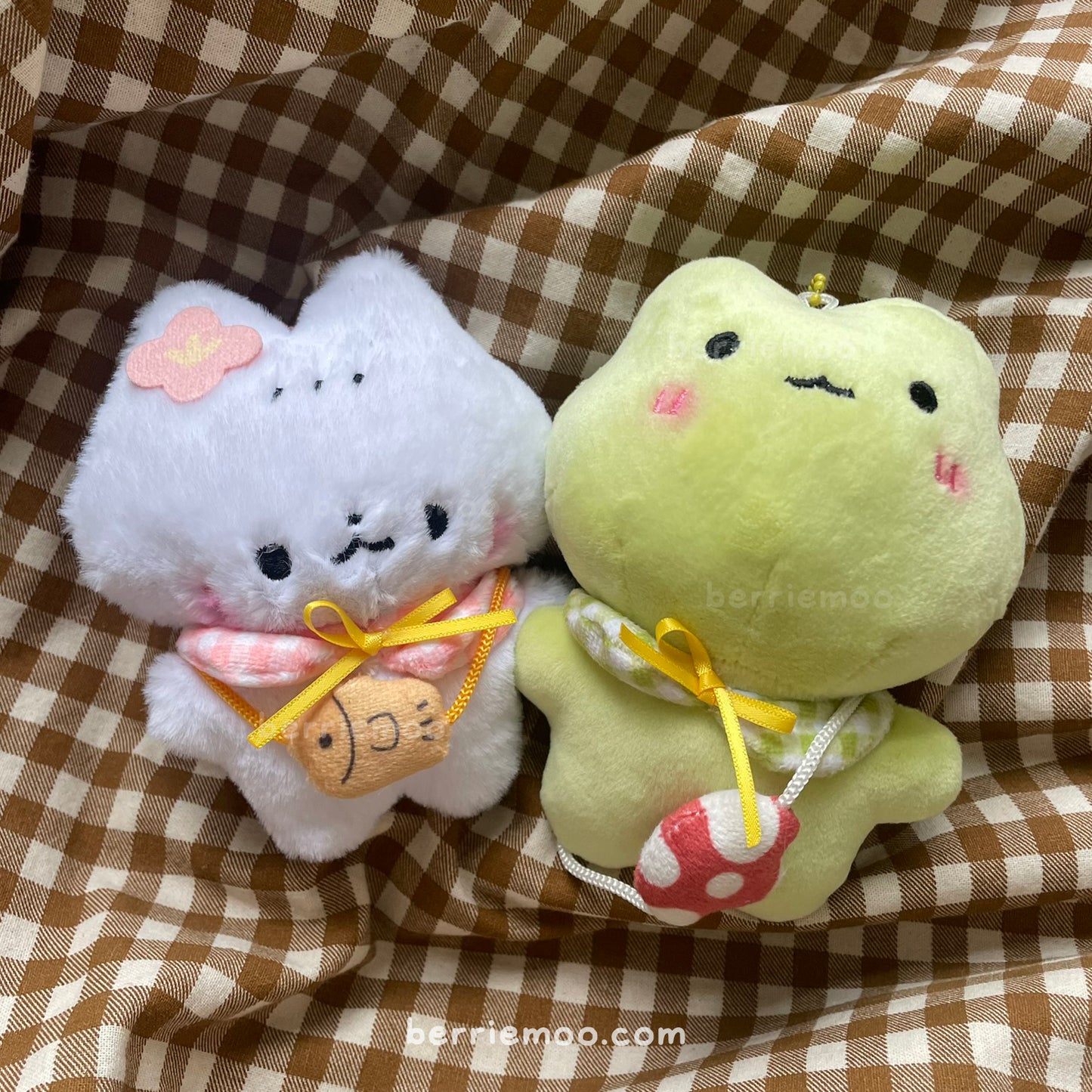 Bongo - Froggo Plush Keychain