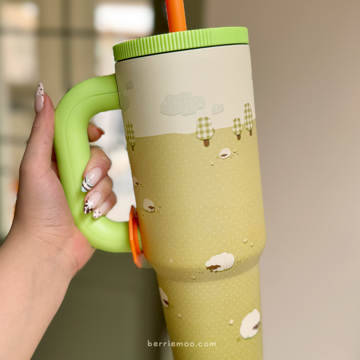 Sheep Meadow - Large Insulated Bottle