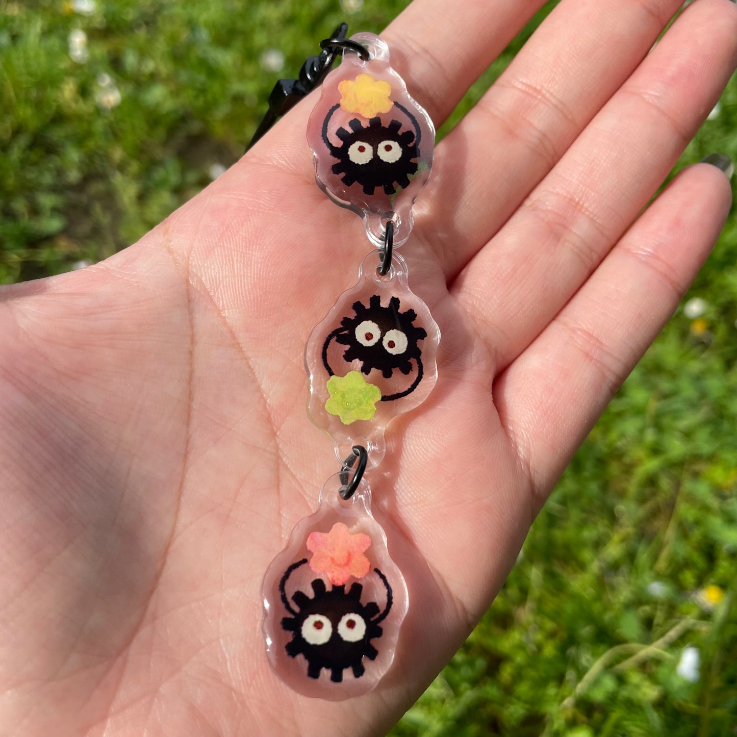 Susuwatari - Linked Charms