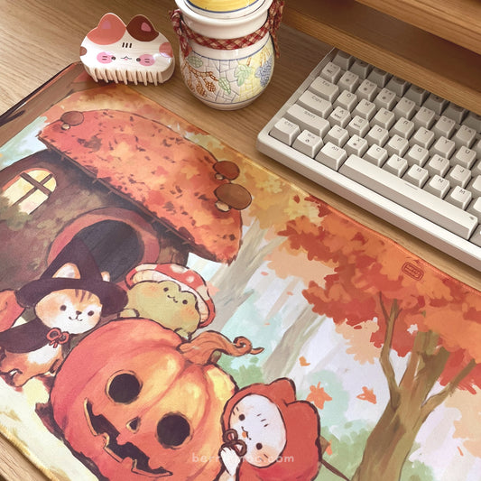 Pumpkin Picking - Deskmat