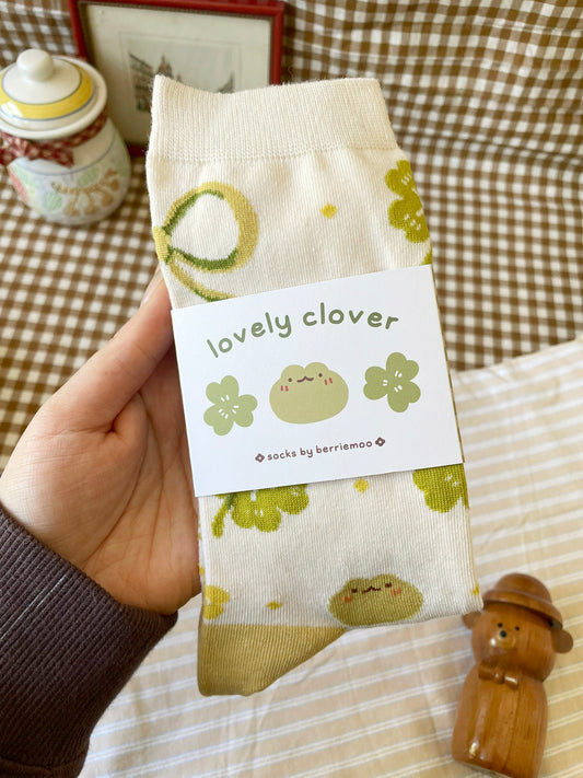 Lovely Clover - Socks
