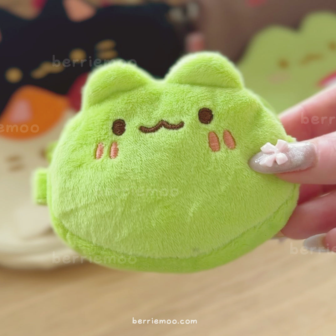 [PREORDER - ETA Aug 2026] Snuggie Coin Pouch